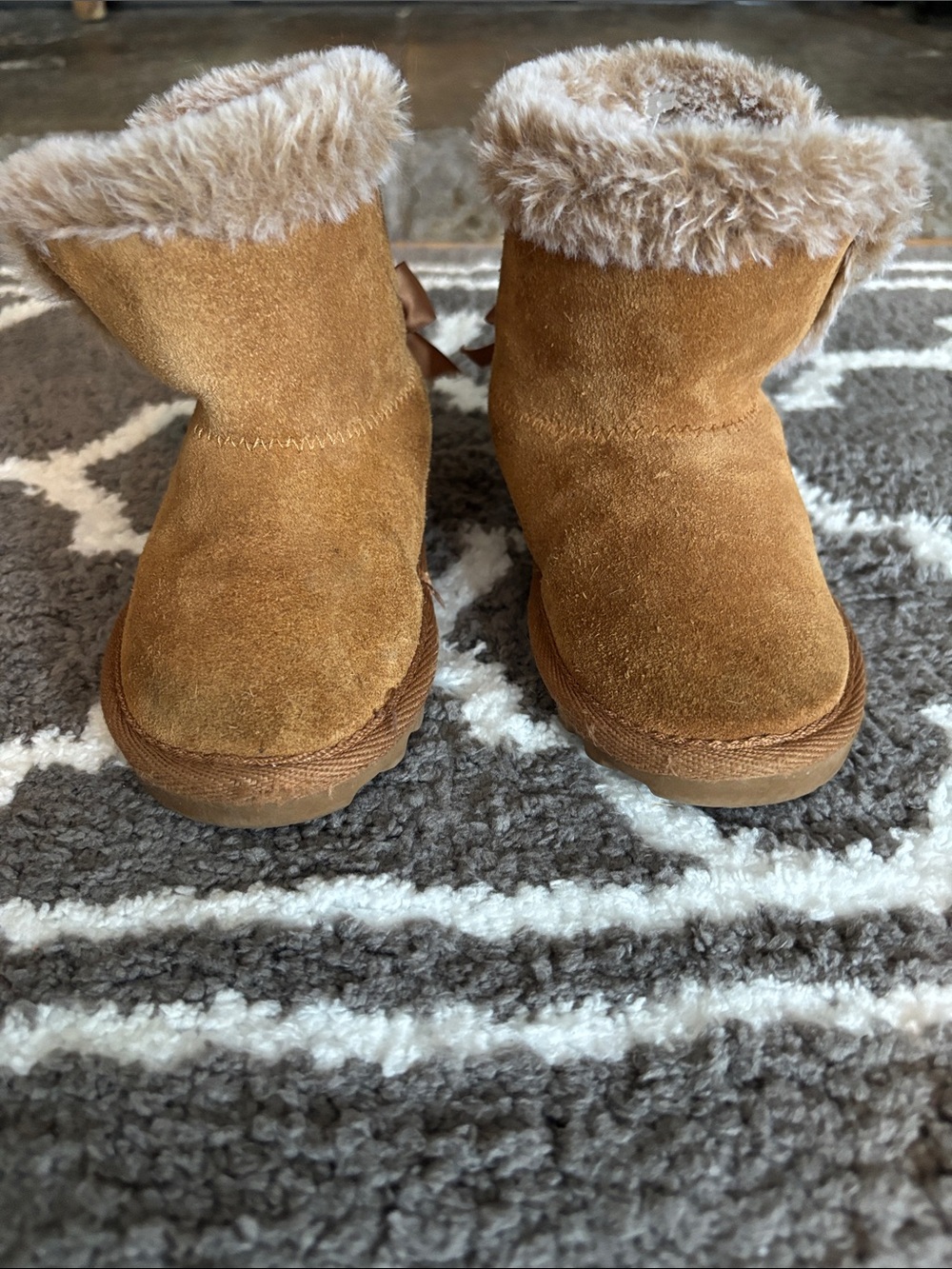 BearPaw Faux-Fur Lined Boot in Light Brown